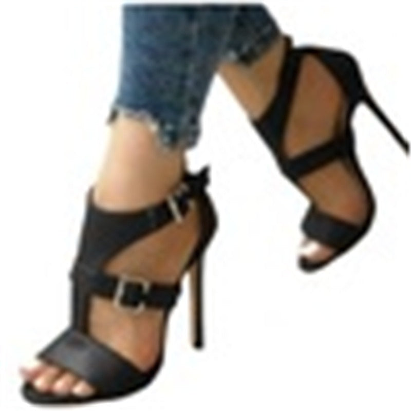 High heels summer new oversized European and American thick heel buckle sandals